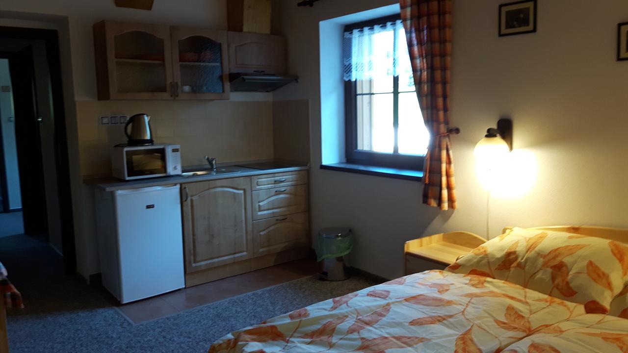 Chata U Tri Sluk Modrava Zewnętrze zdjęcie